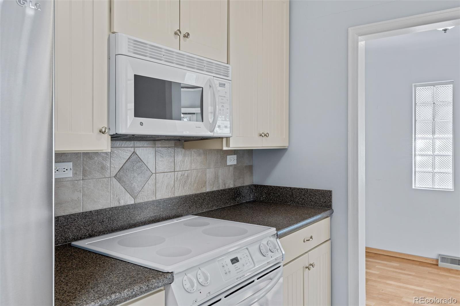 MLS Image #18 for 1273 s jackson street,denver, Colorado