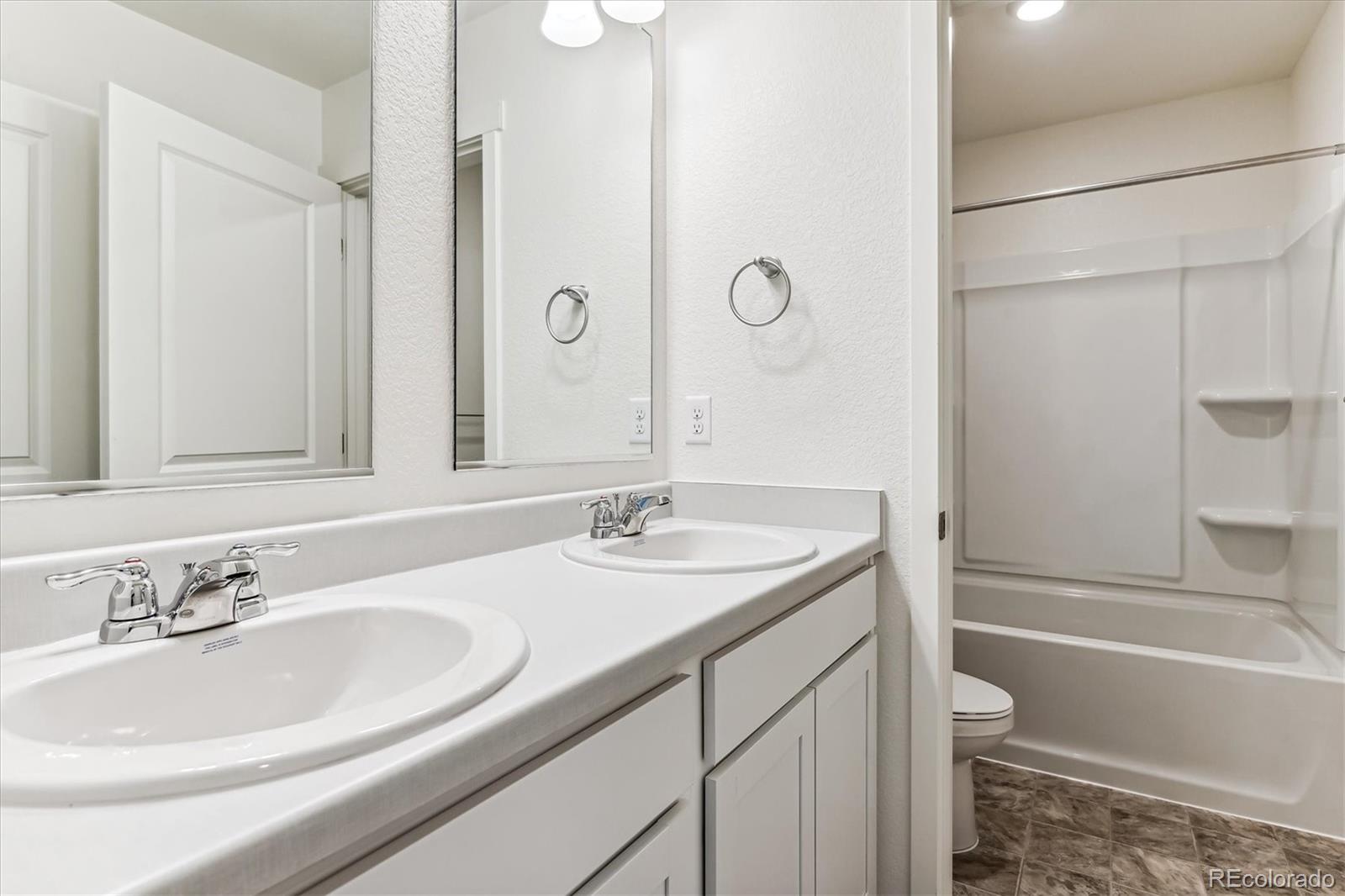 MLS Image #19 for 27460 e cedar place,aurora, Colorado