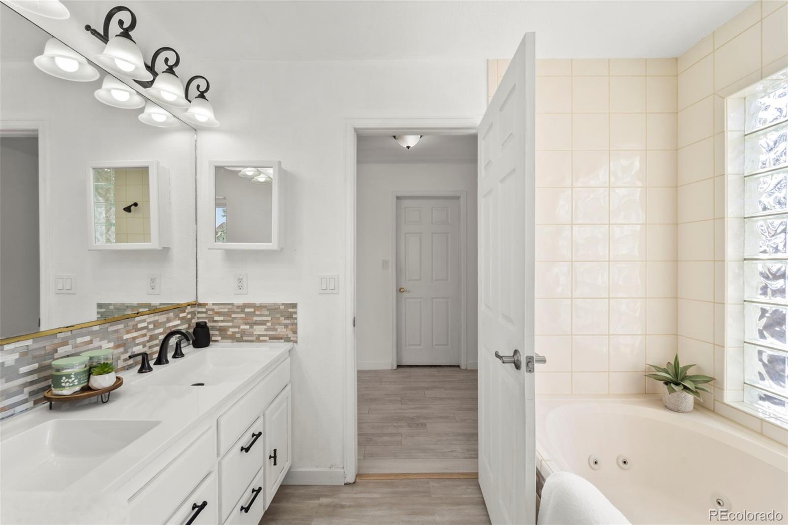 MLS Image #14 for 9950  glenellen drive,peyton, Colorado