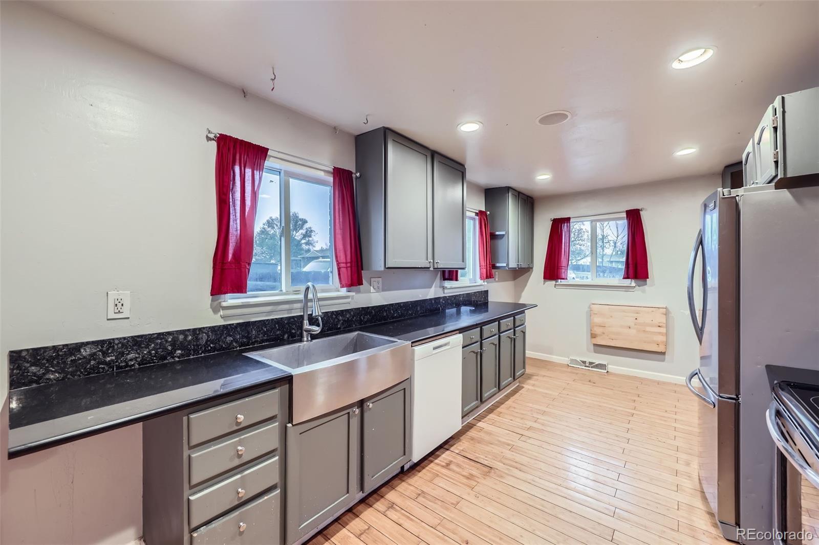 MLS Image #9 for 3550 e 91st avenue,thornton, Colorado