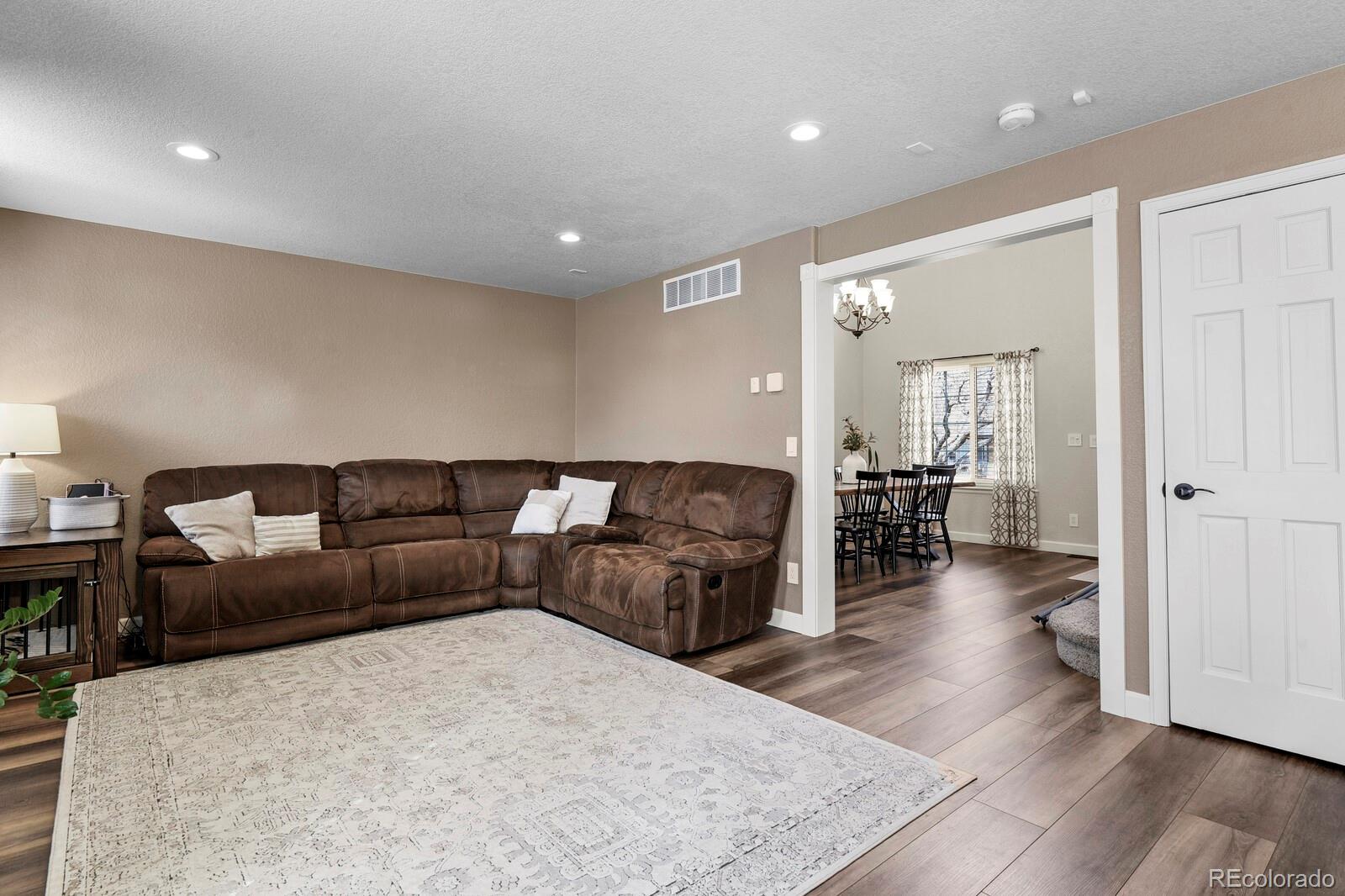 MLS Image #8 for 19486 e bates drive,aurora, Colorado