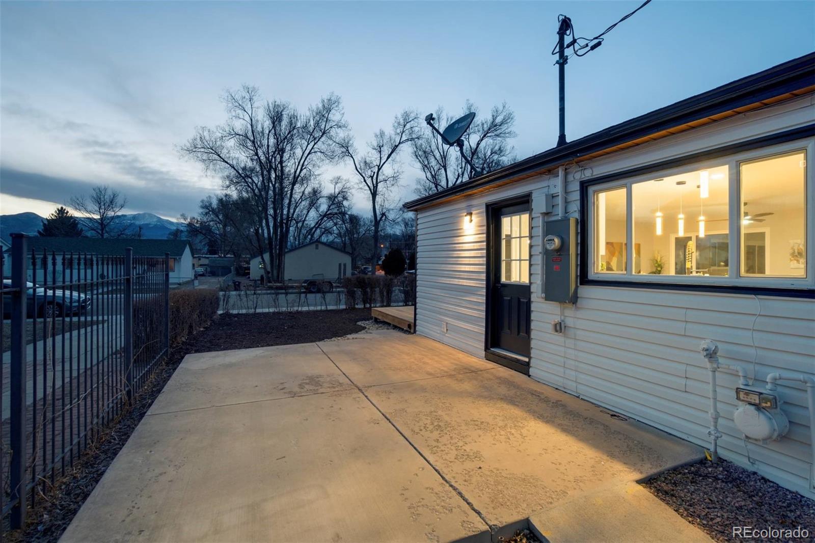 MLS Image #32 for 911  4th street,colorado springs, Colorado