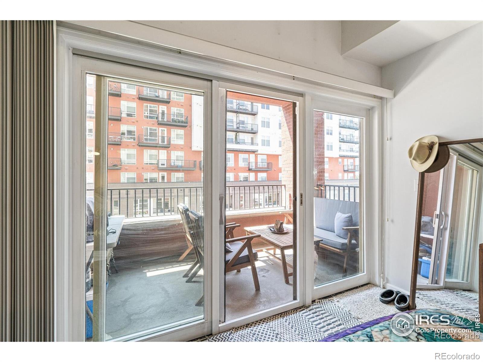 MLS Image #11 for 1950 n logan street,denver, Colorado