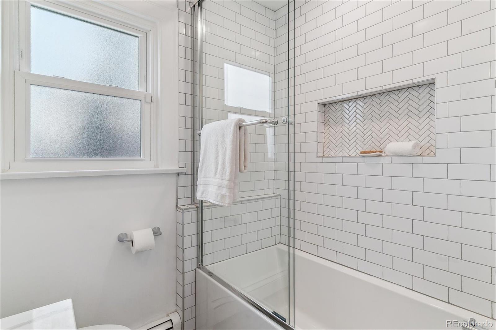 MLS Image #13 for 474 s gaylord street,denver, Colorado