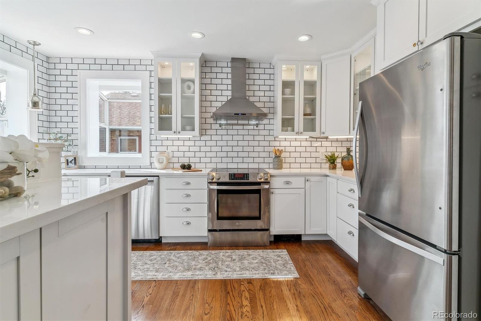 MLS Image #7 for 474 s gaylord street,denver, Colorado