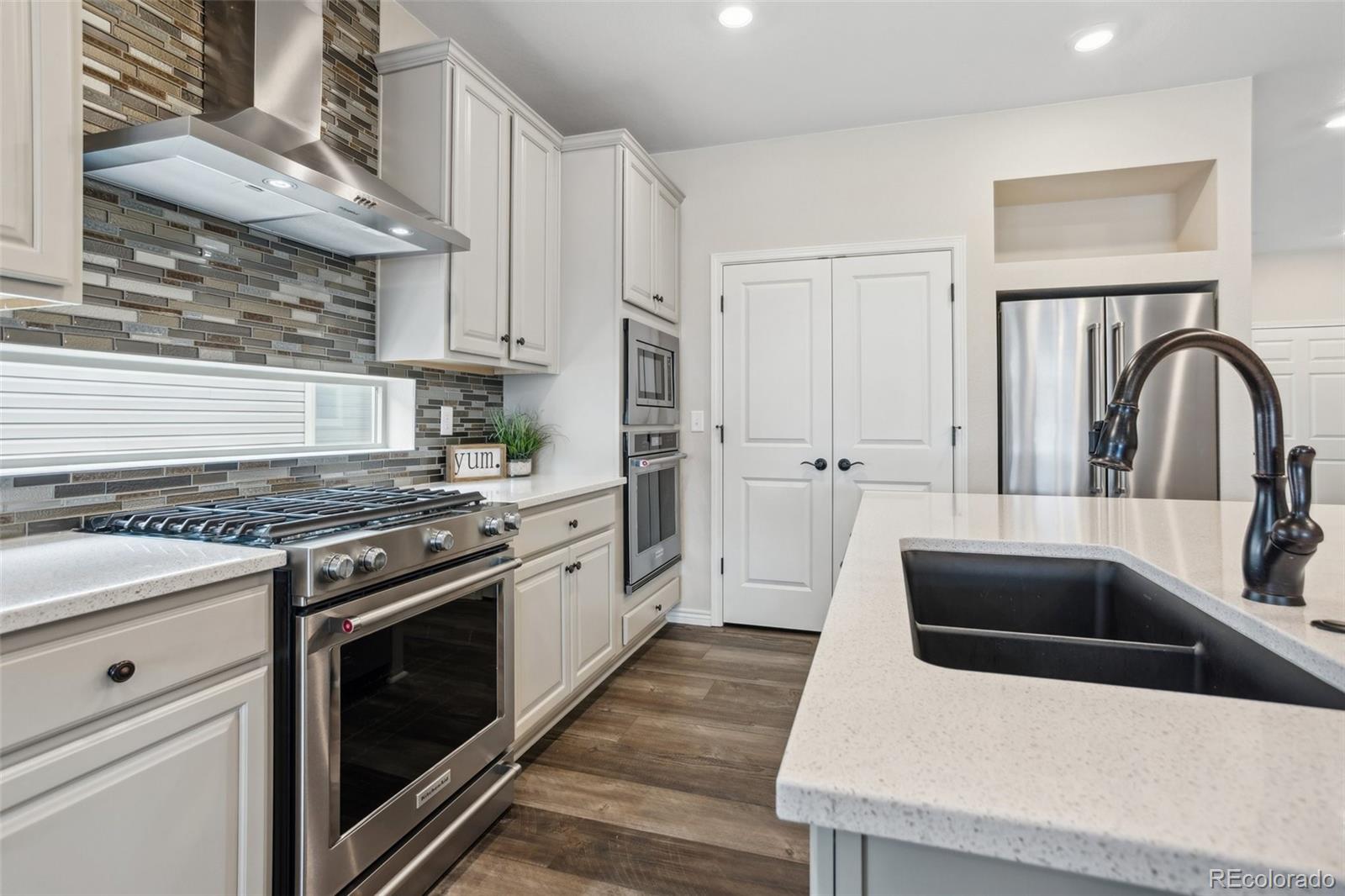 MLS Image #10 for 6001  bennach grove,colorado springs, Colorado