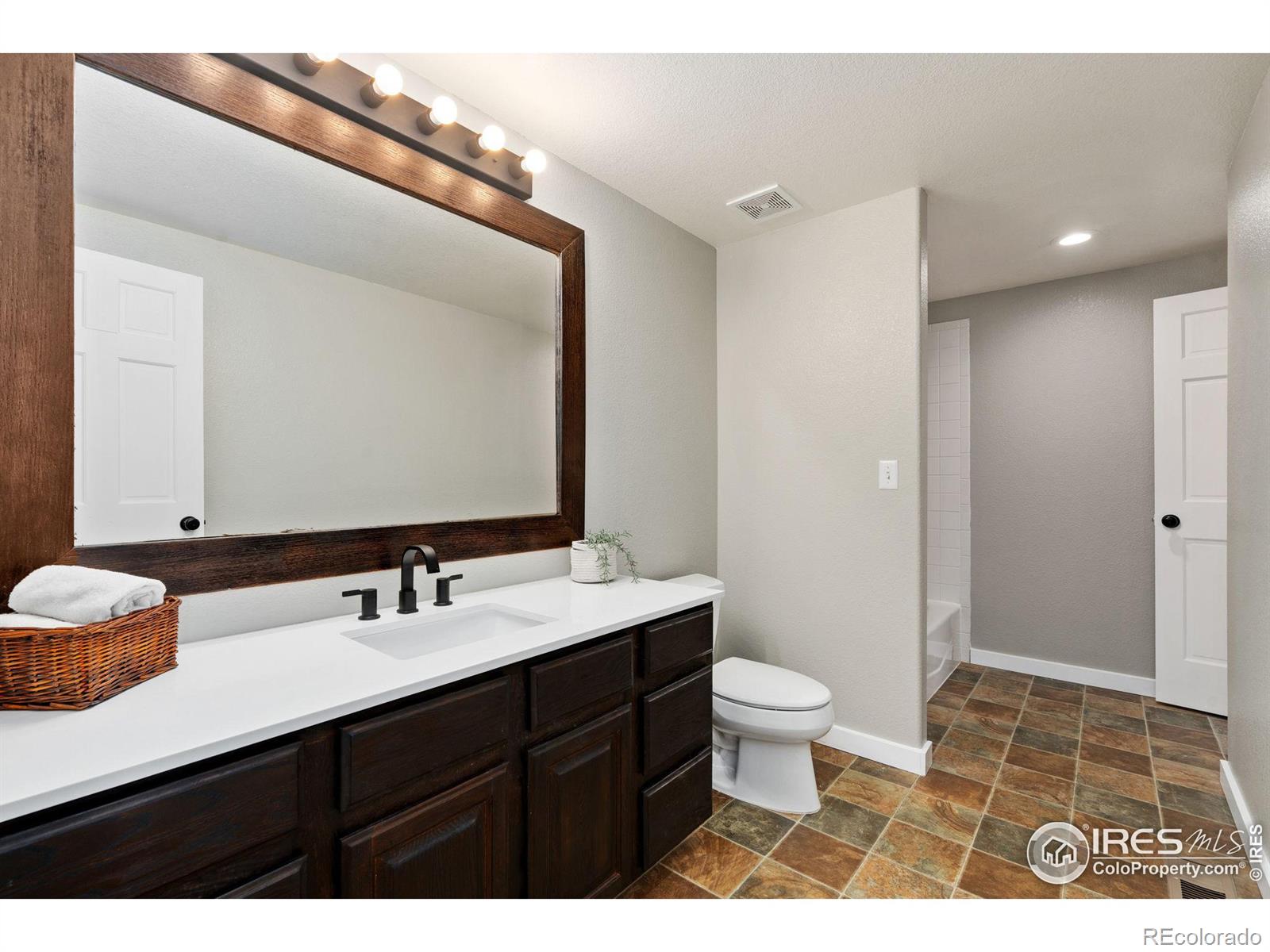 MLS Image #33 for 6985  county road 104 ,wellington, Colorado