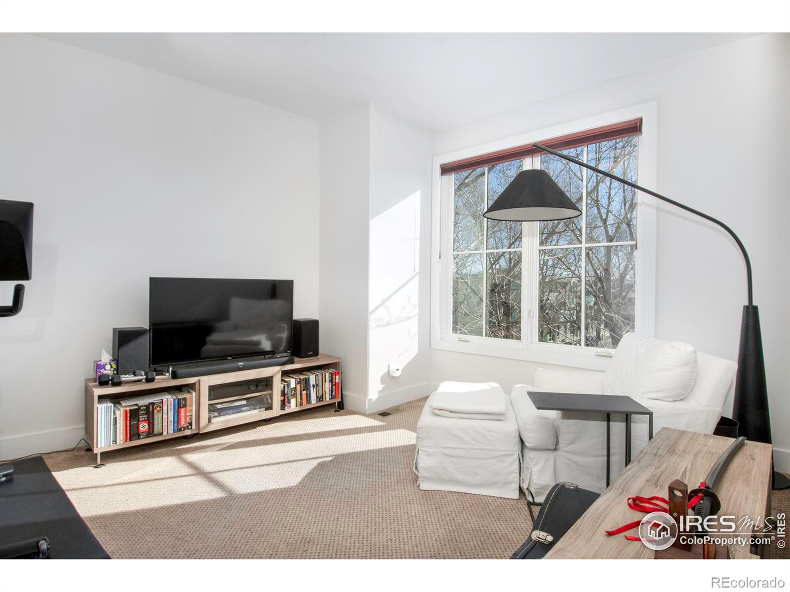 MLS Image #28 for 2011  100 year party court,longmont, Colorado