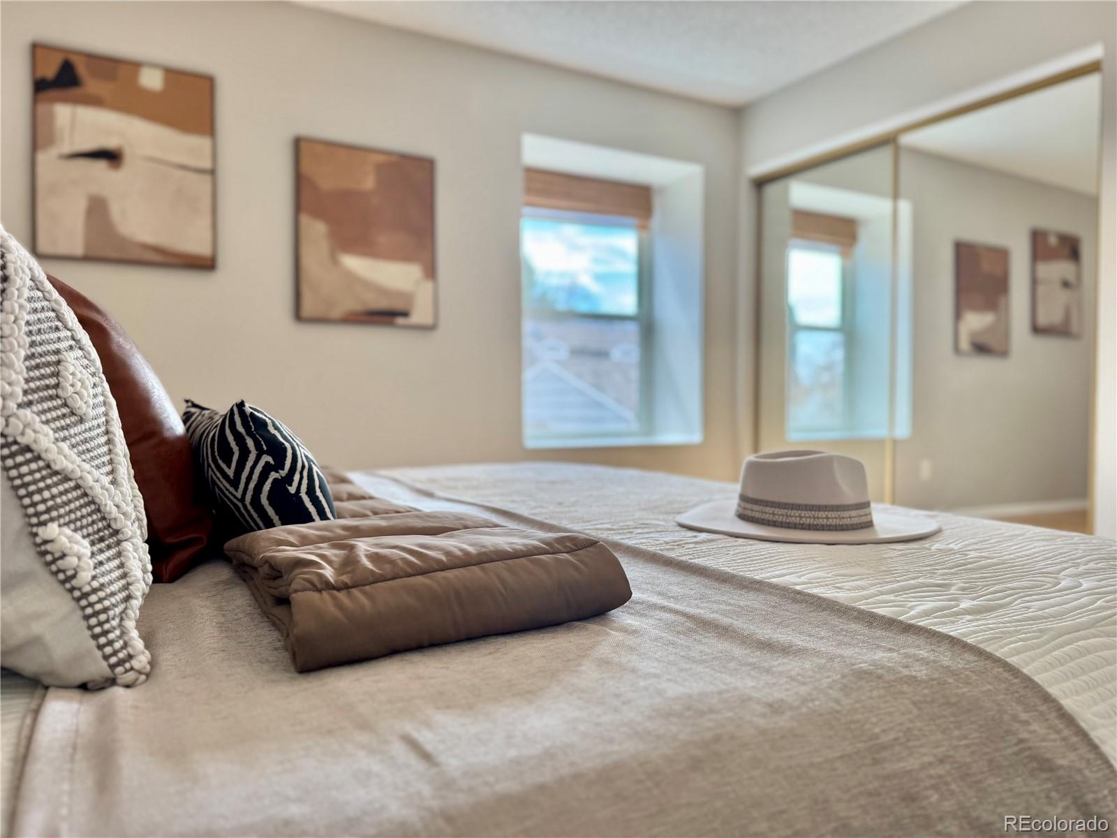 MLS Image #10 for 1531 s owens street,denver, Colorado