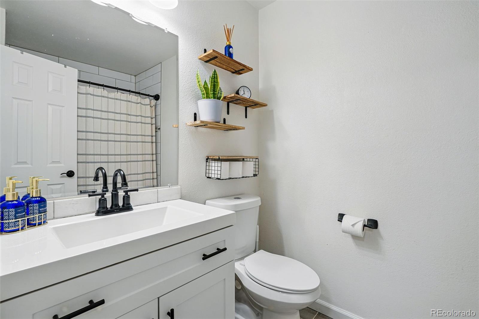 MLS Image #22 for 19820 e amherst drive,aurora, Colorado