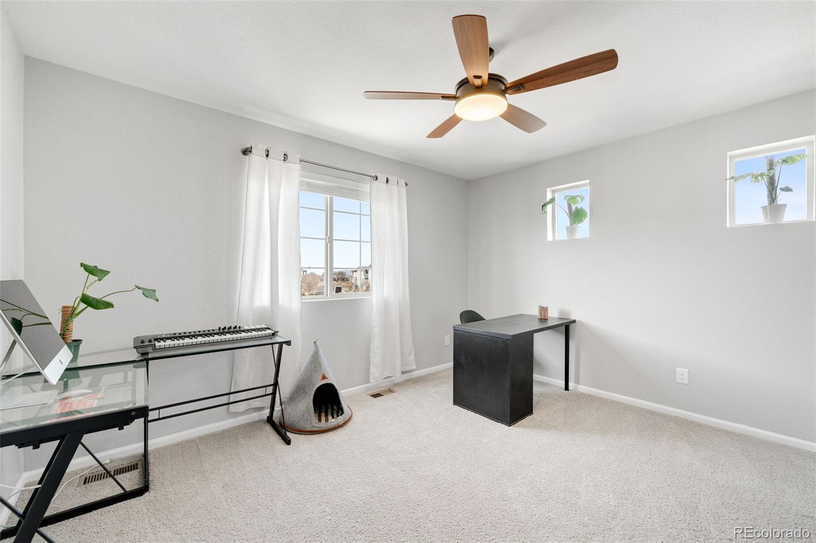 MLS Image #15 for 18143 e 104th way,commerce city, Colorado