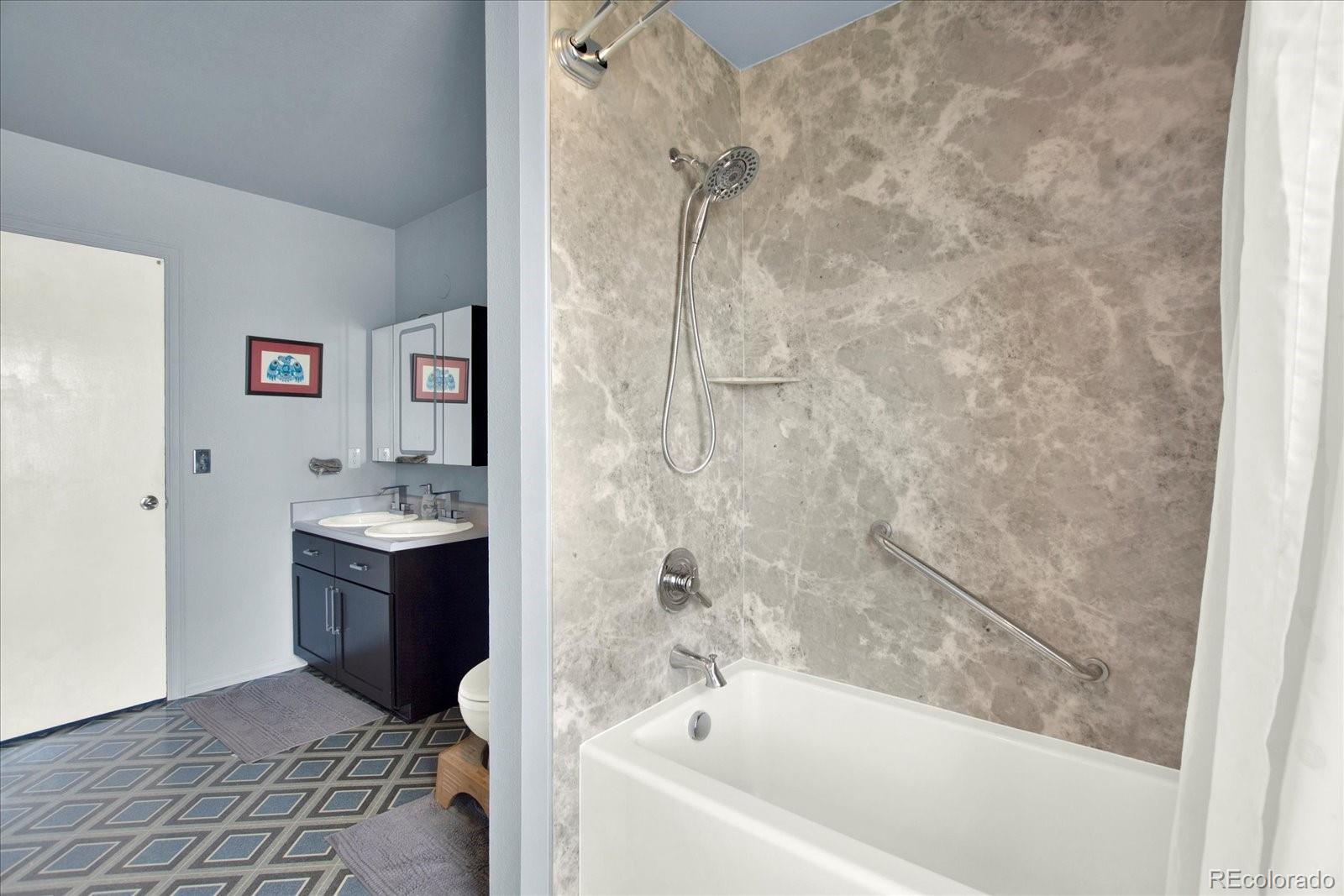 MLS Image #17 for 1565 s helena circle,aurora, Colorado