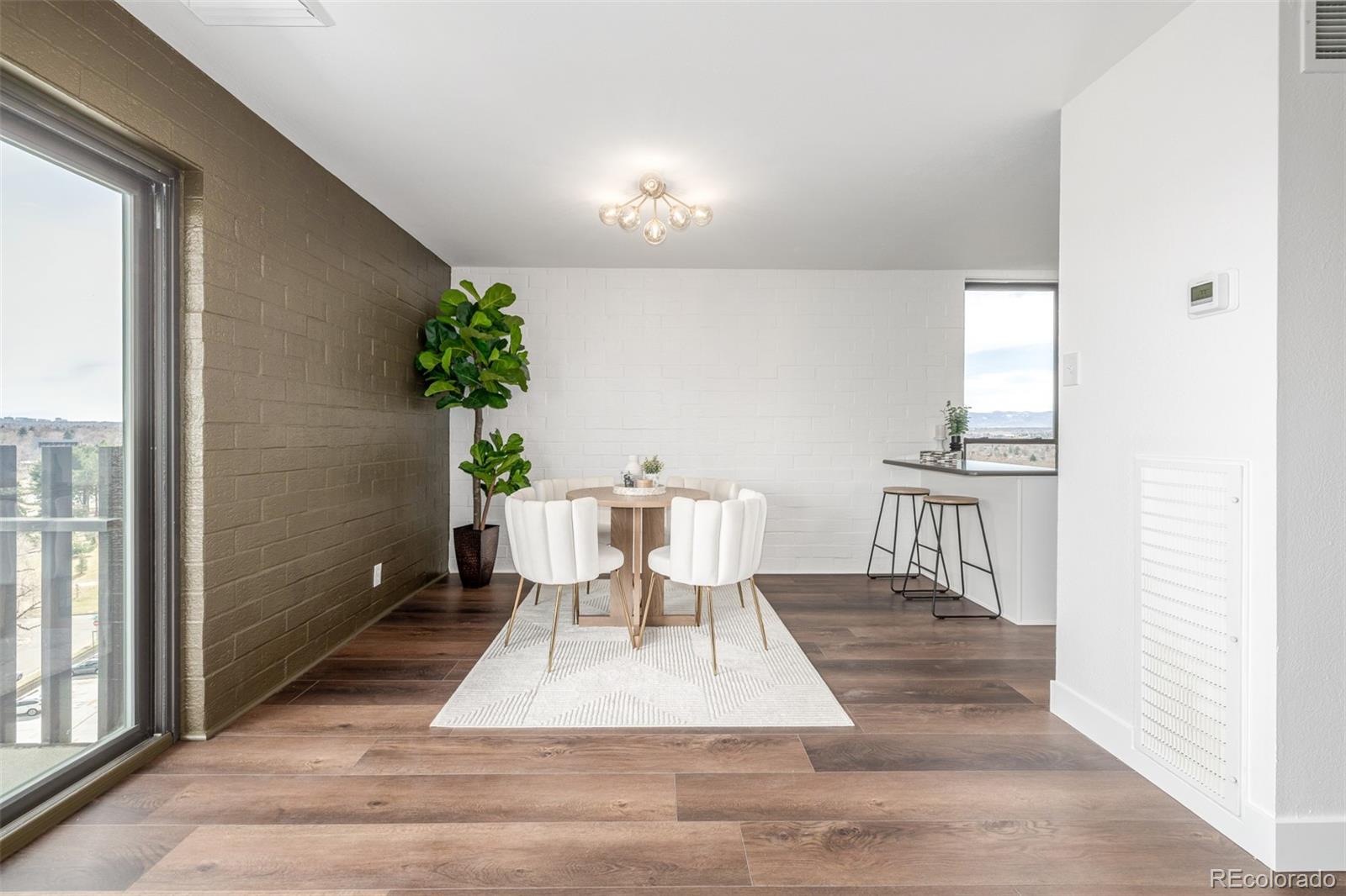 MLS Image #10 for 460 s marion parkway,denver, Colorado