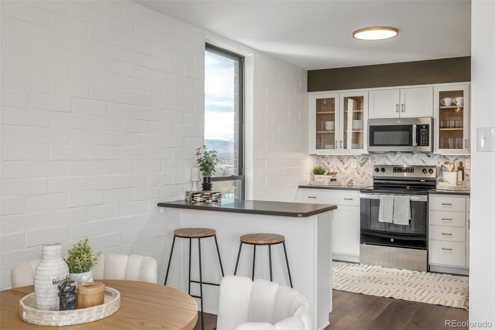 MLS Image #13 for 460 s marion parkway,denver, Colorado