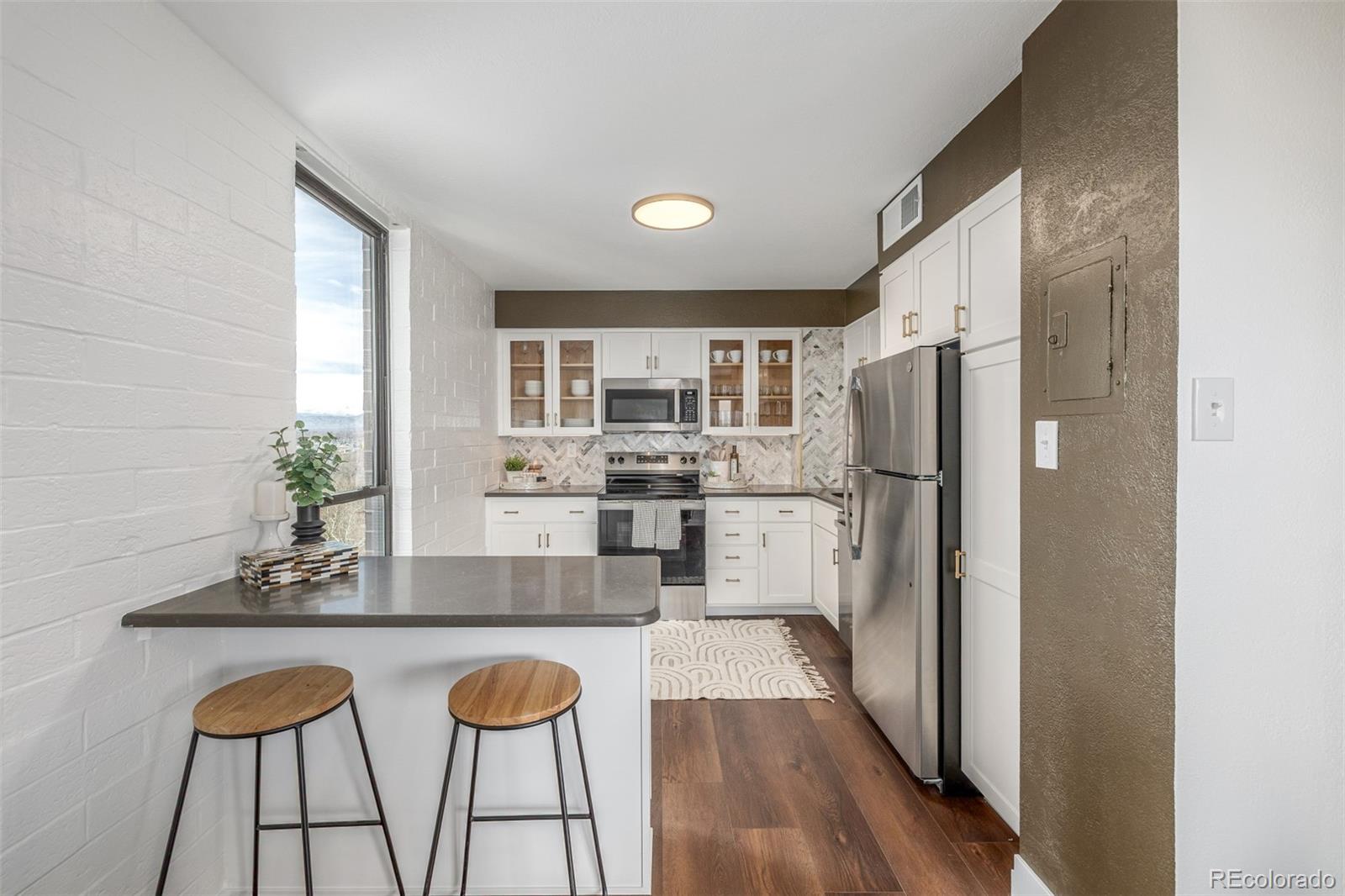 MLS Image #16 for 460 s marion parkway,denver, Colorado