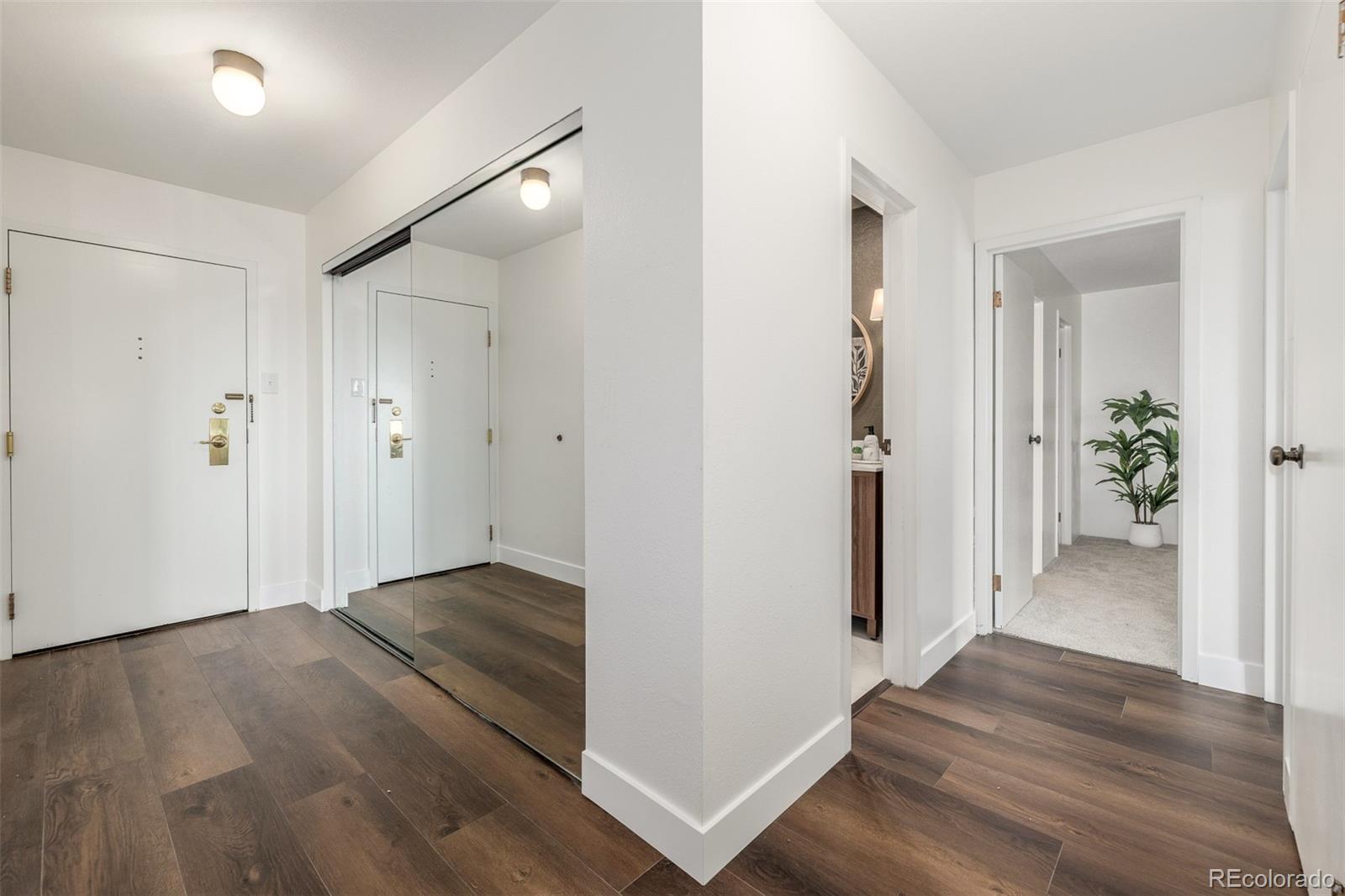 MLS Image #33 for 460 s marion parkway,denver, Colorado