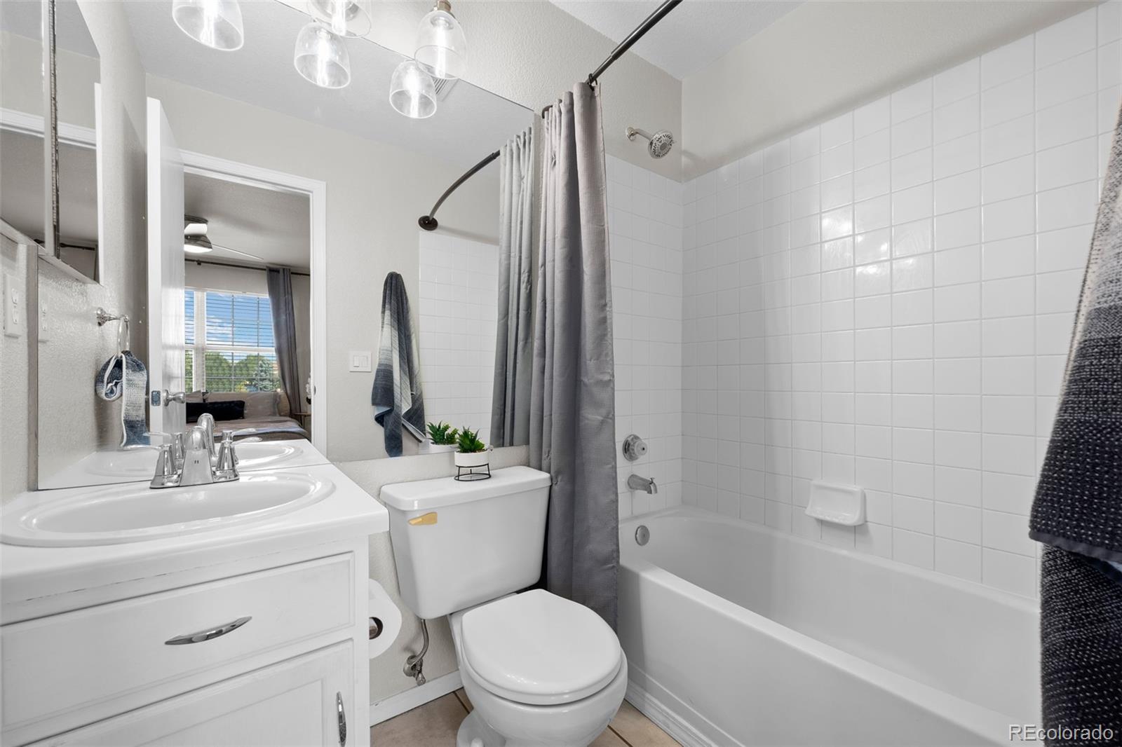 MLS Image #18 for 12036 e hoye drive,aurora, Colorado