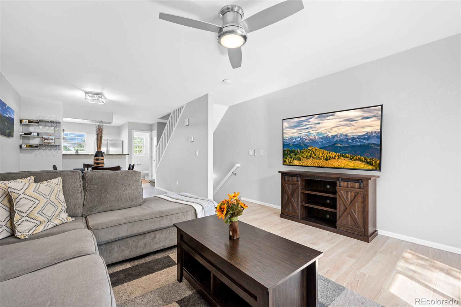 MLS Image #5 for 12036 e hoye drive,aurora, Colorado