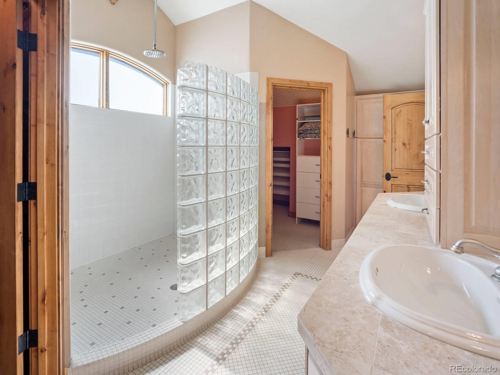MLS Image #19 for 215  game trail road,silverthorne, Colorado