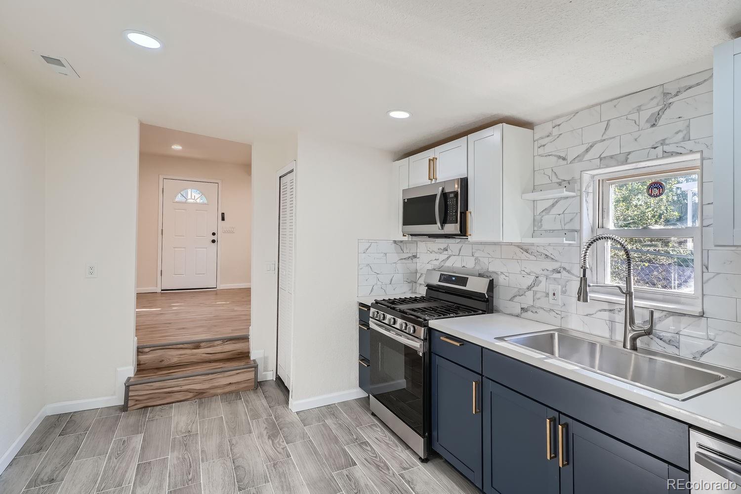 MLS Image #5 for 1764 w atlantic place,denver, Colorado
