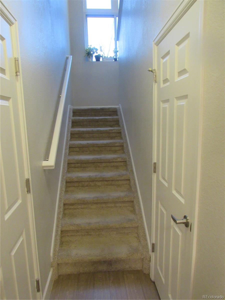 MLS Image #6 for 6848 e archer drive,denver, Colorado