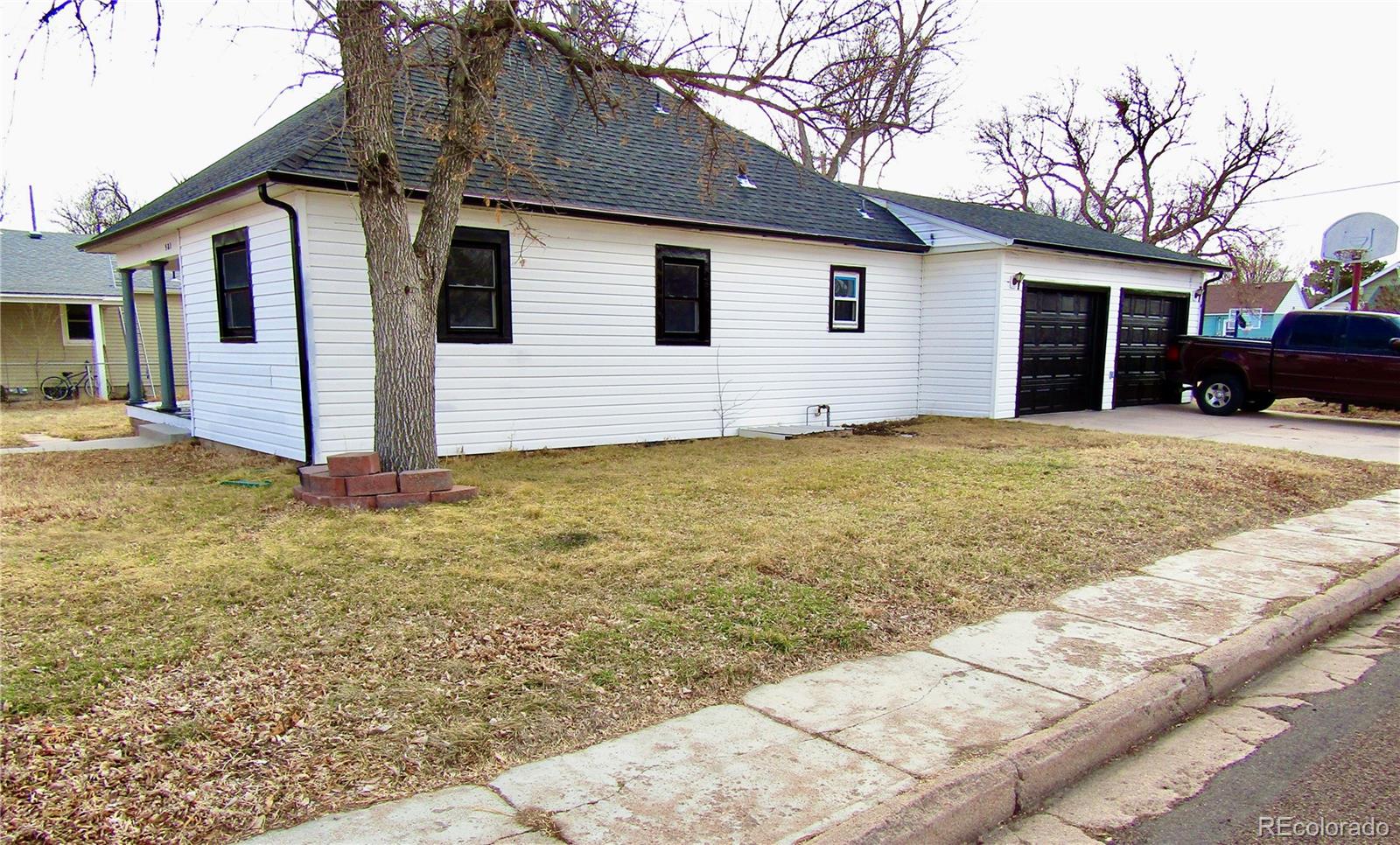 MLS Image #13 for 581  main avenue,akron, Colorado