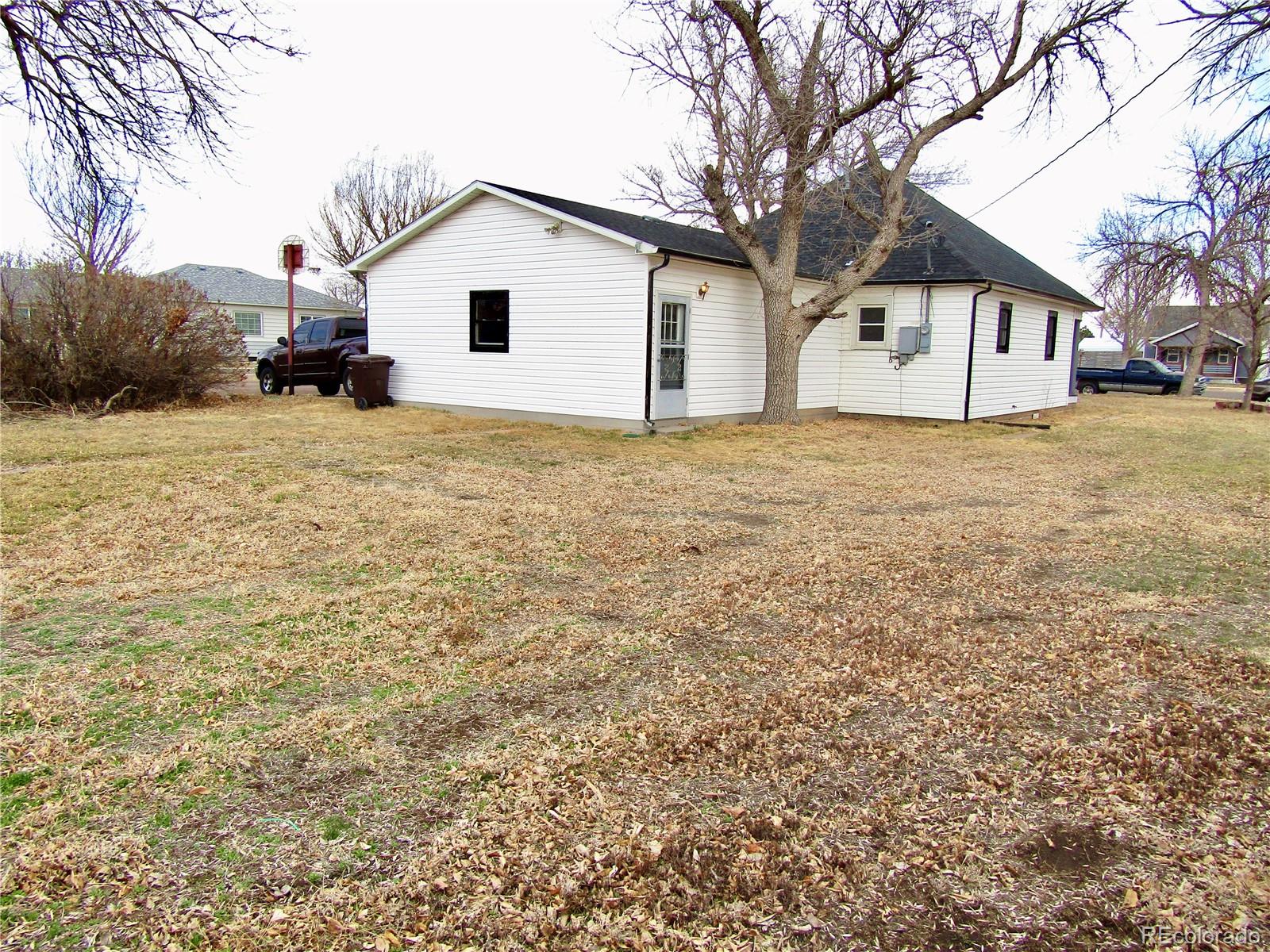 MLS Image #15 for 581  main avenue,akron, Colorado