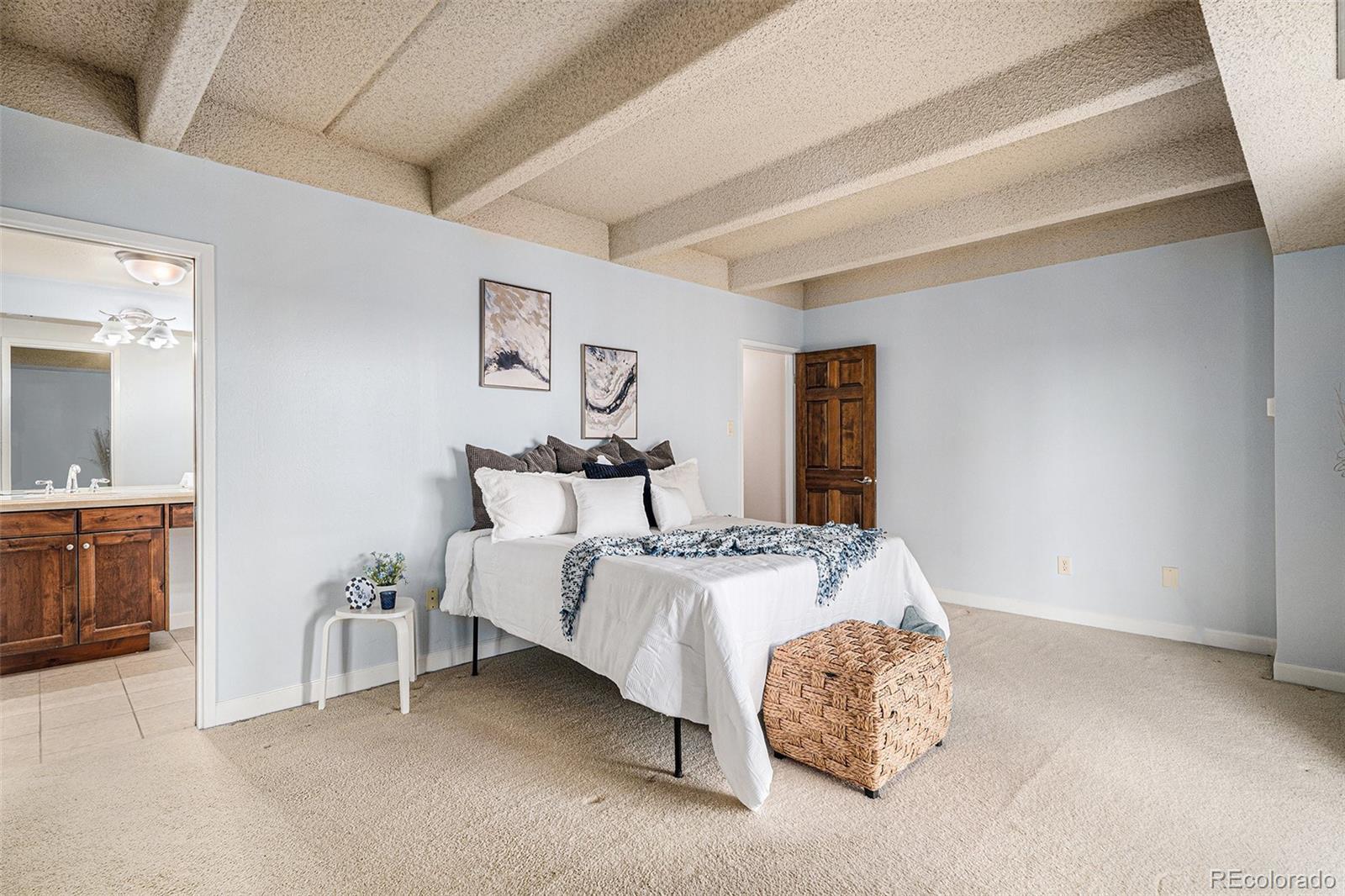 MLS Image #12 for 7865 e mississippi avenue,denver, Colorado