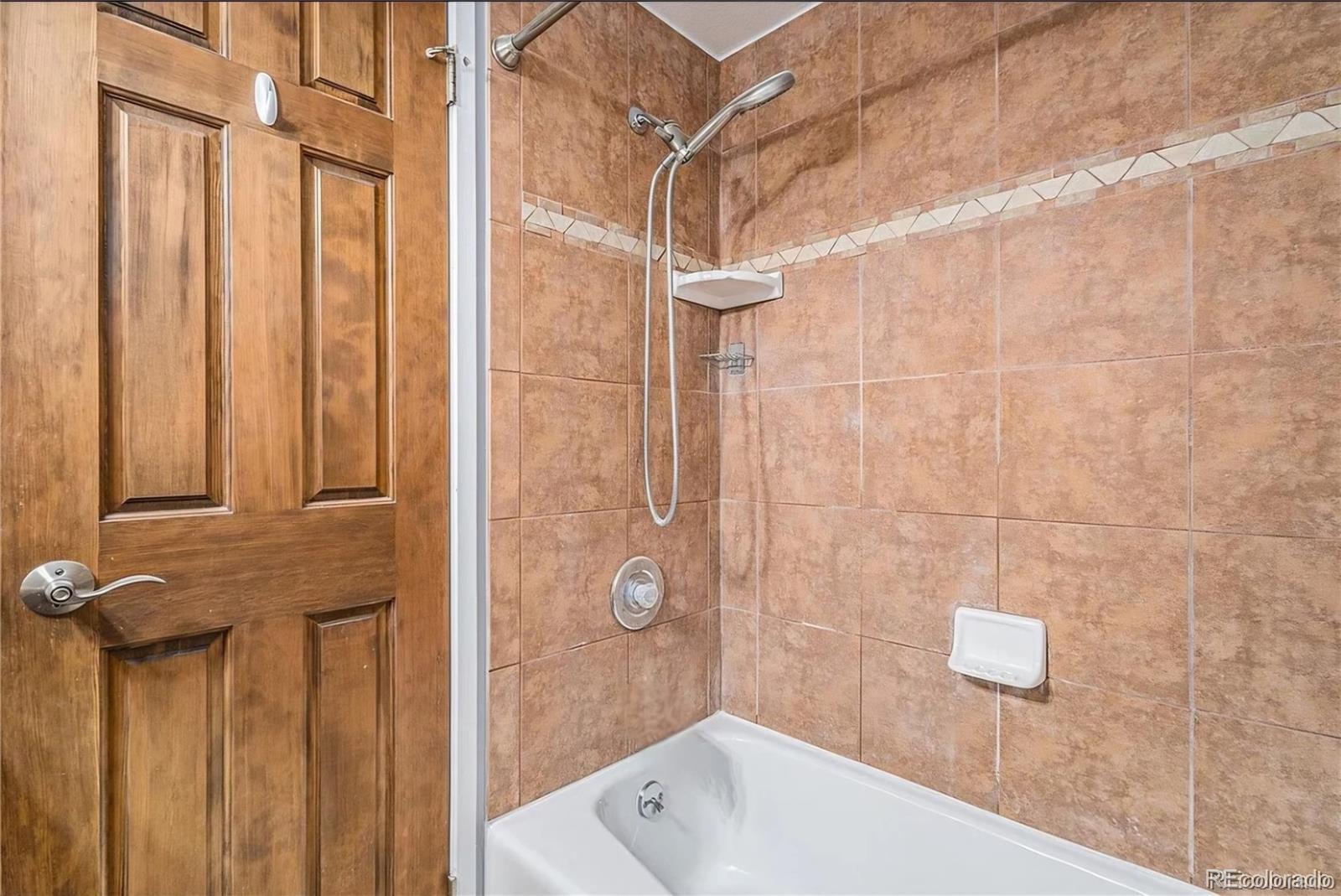MLS Image #19 for 7865 e mississippi avenue,denver, Colorado