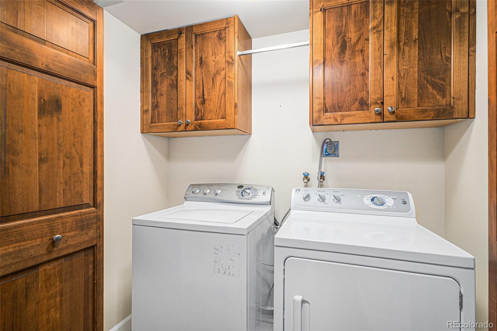 MLS Image #20 for 7865 e mississippi avenue,denver, Colorado
