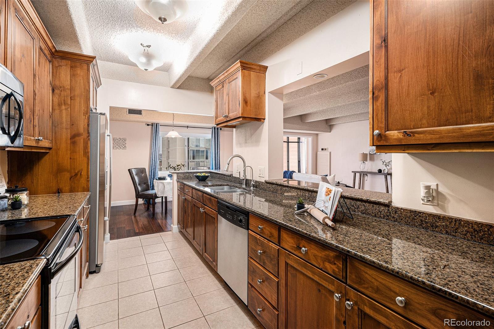 MLS Image #9 for 7865 e mississippi avenue,denver, Colorado
