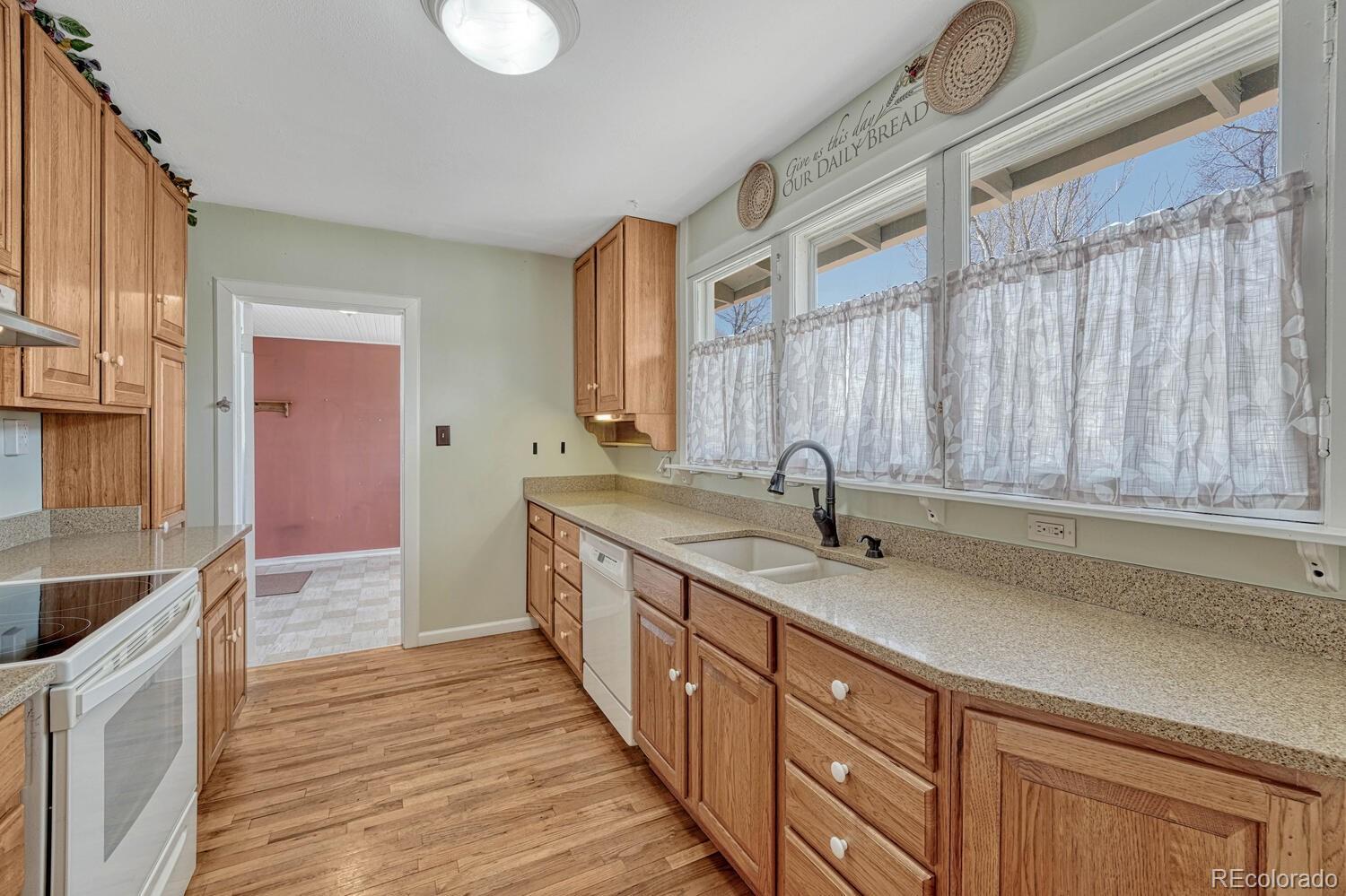 MLS Image #12 for 610 e fontanero street,colorado springs, Colorado