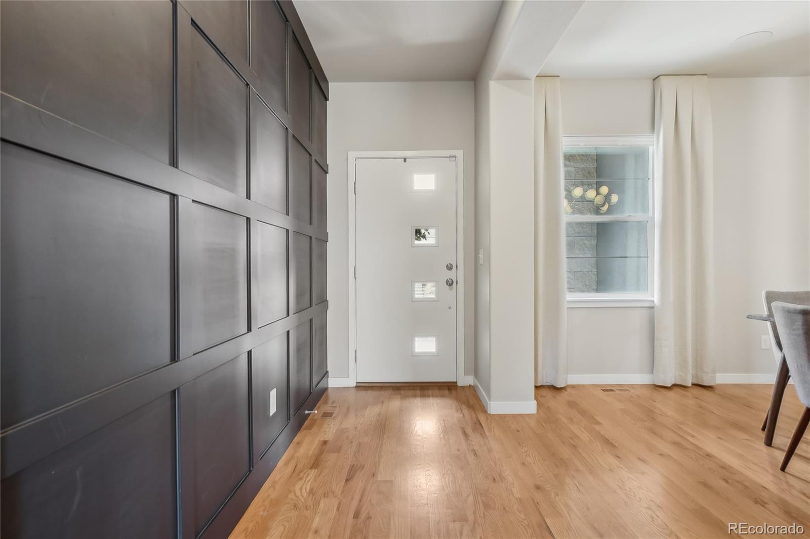 MLS Image #3 for 1118  kelso place,colorado springs, Colorado