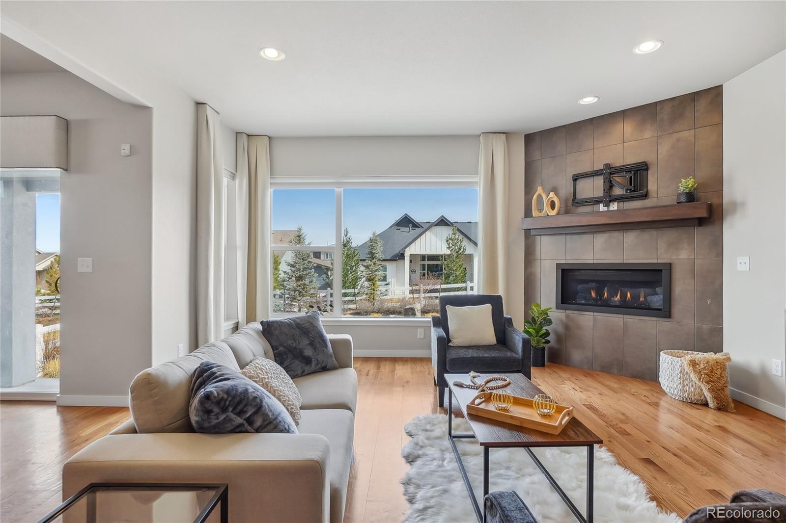 MLS Image #5 for 1118  kelso place,colorado springs, Colorado