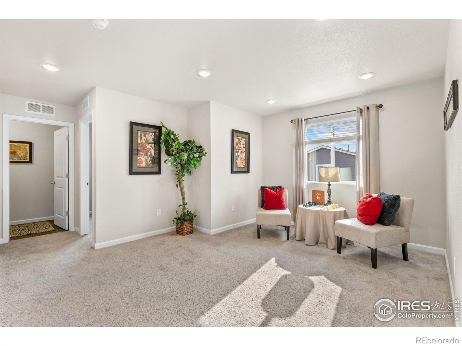 MLS Image #14 for 2405  horse shoe circle,fort lupton, Colorado