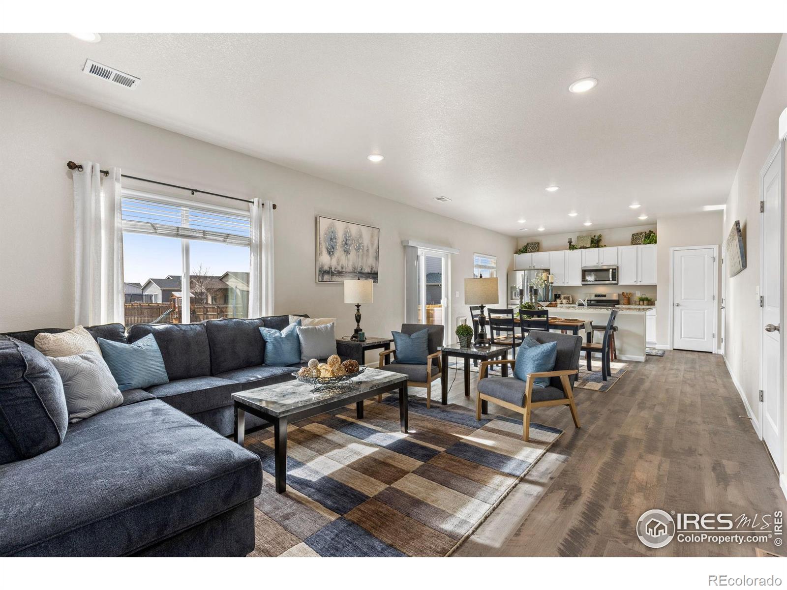 MLS Image #4 for 2405  horse shoe circle,fort lupton, Colorado