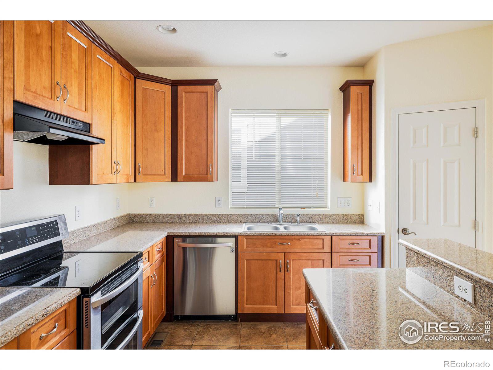 MLS Image #12 for 4004  ravenna place,longmont, Colorado