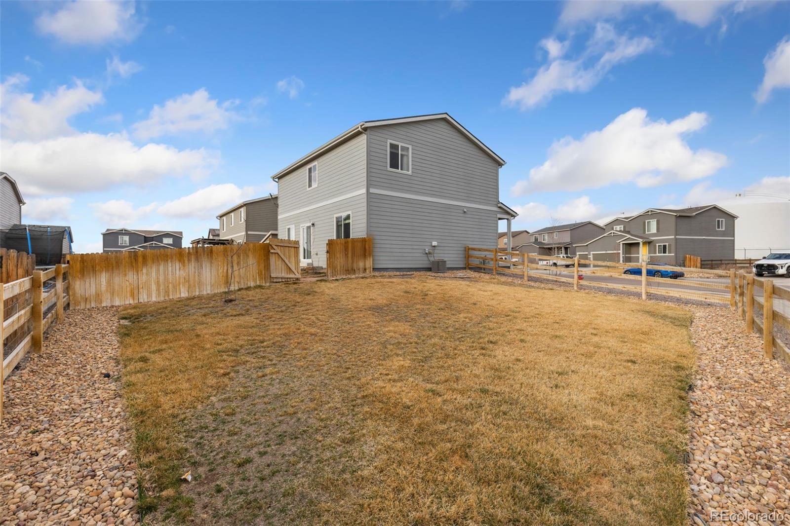 MLS Image #29 for 2405  horse shoe circle,fort lupton, Colorado