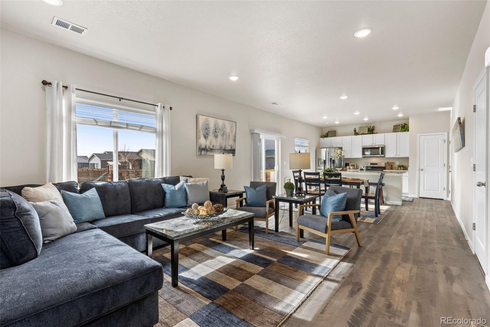 MLS Image #4 for 2405  horse shoe circle,fort lupton, Colorado