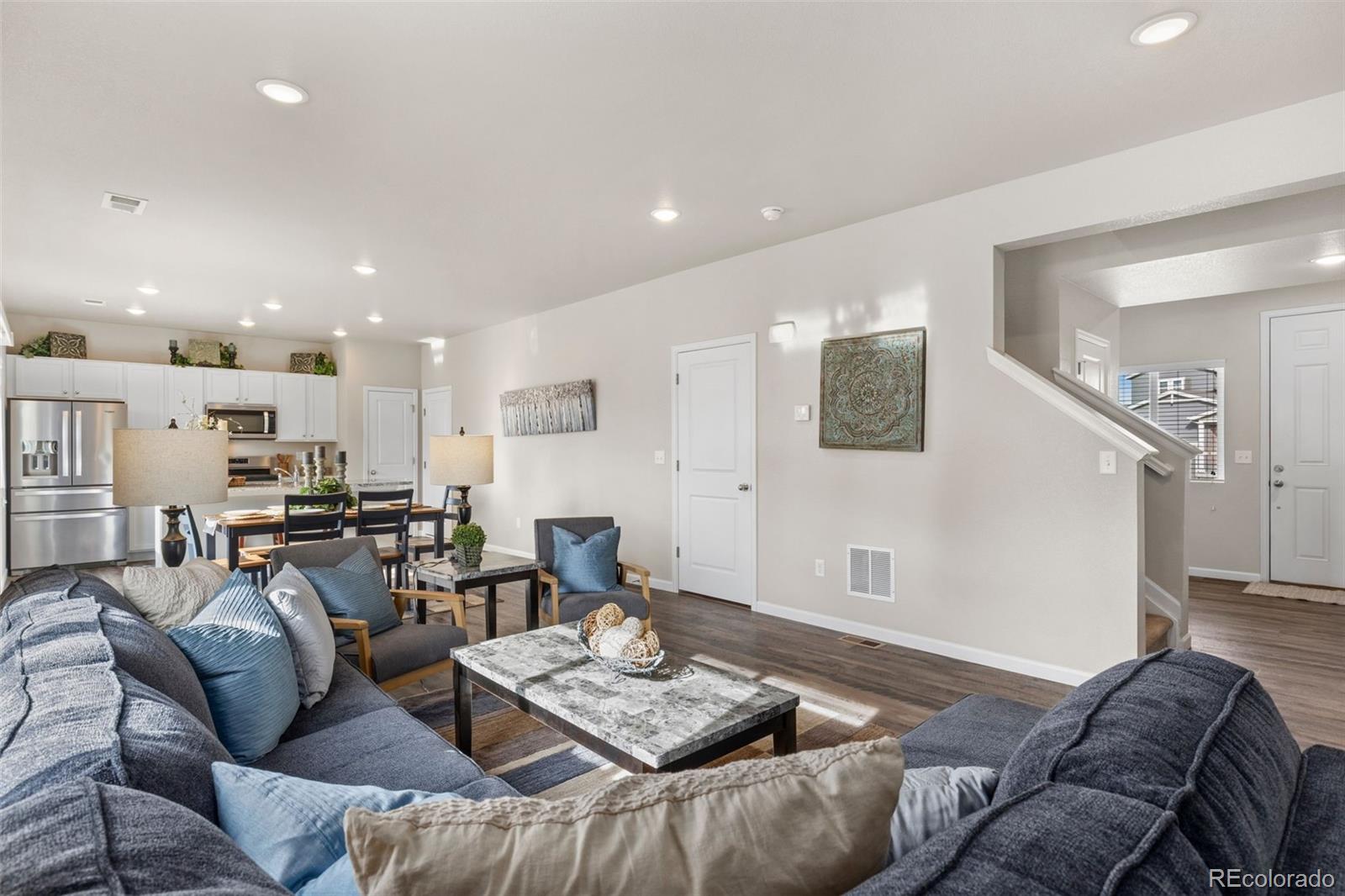 MLS Image #5 for 2405  horse shoe circle,fort lupton, Colorado