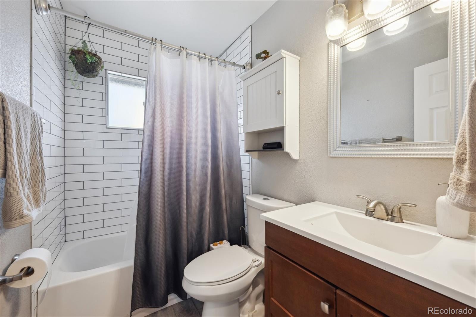 MLS Image #10 for 7624  navajo street,denver, Colorado