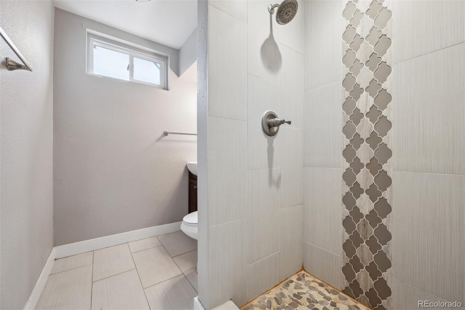 MLS Image #15 for 7624  navajo street,denver, Colorado