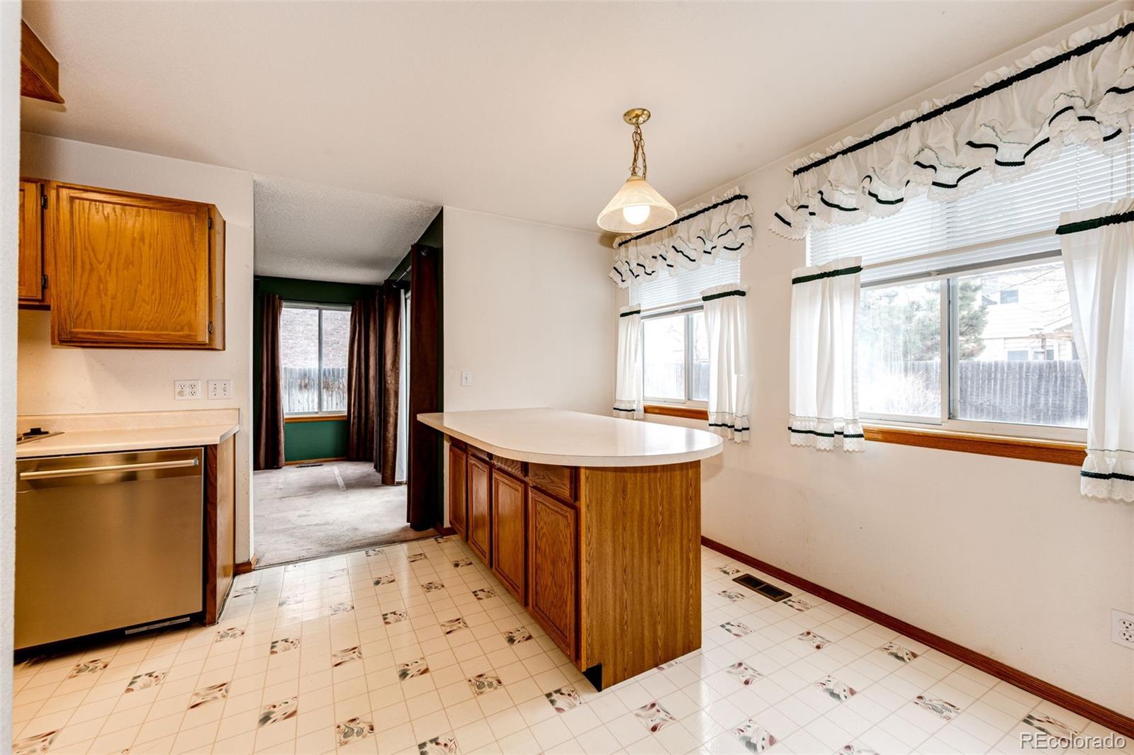 MLS Image #6 for 12842  bellaire street,thornton, Colorado