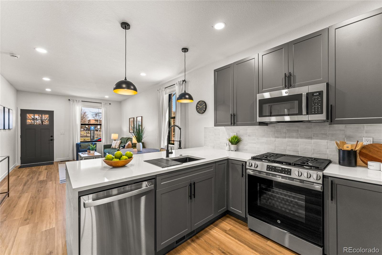 MLS Image #8 for 30 e bayaud avenue,denver, Colorado