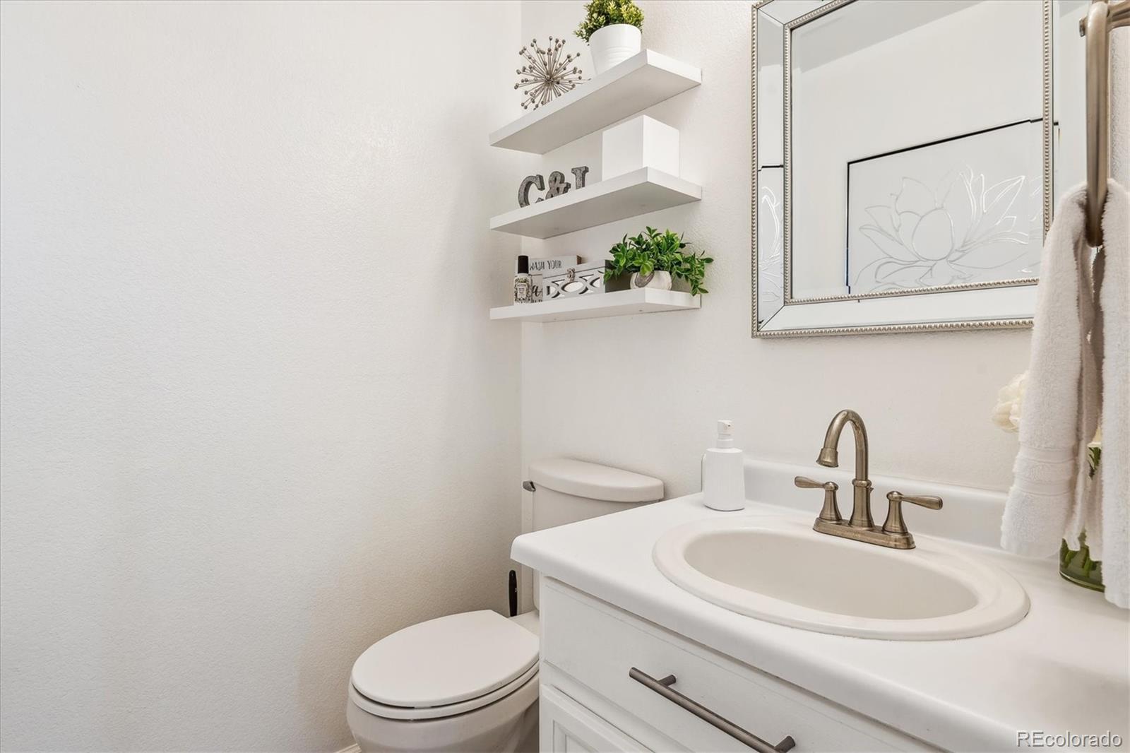 MLS Image #15 for 17185 e florida place,aurora, Colorado
