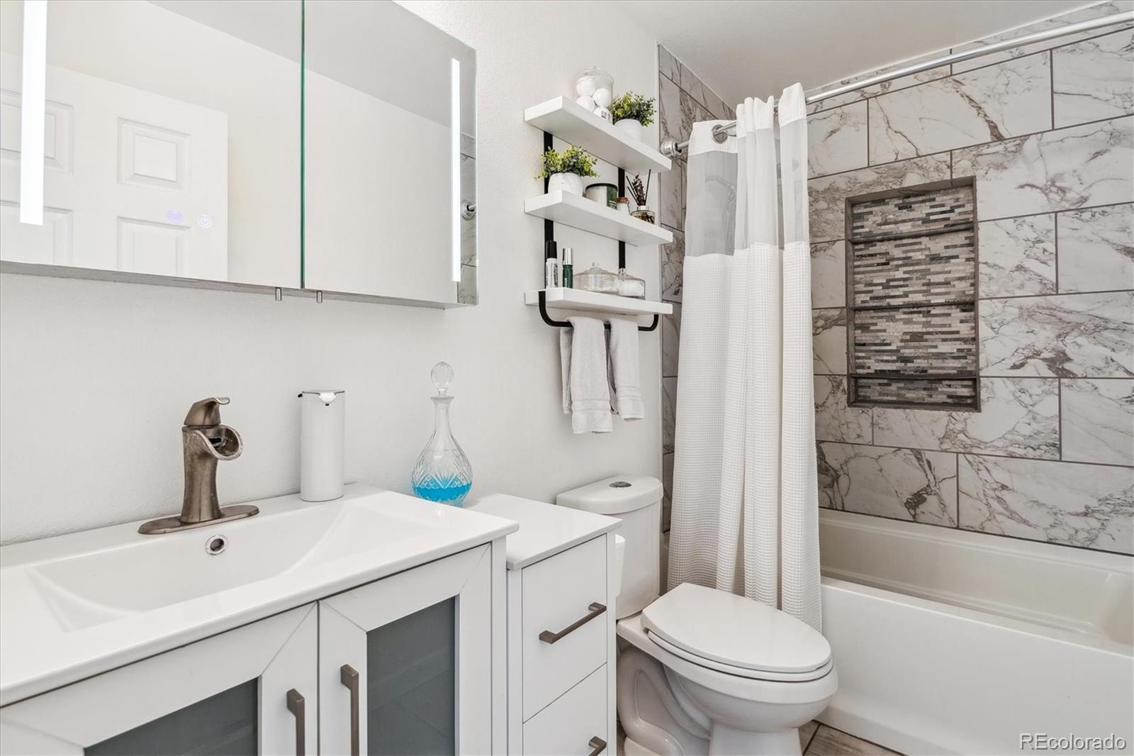 MLS Image #19 for 17185 e florida place,aurora, Colorado