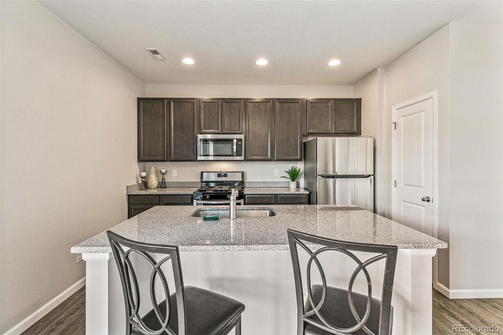 MLS Image #7 for 26857 e maple avenue,aurora, Colorado