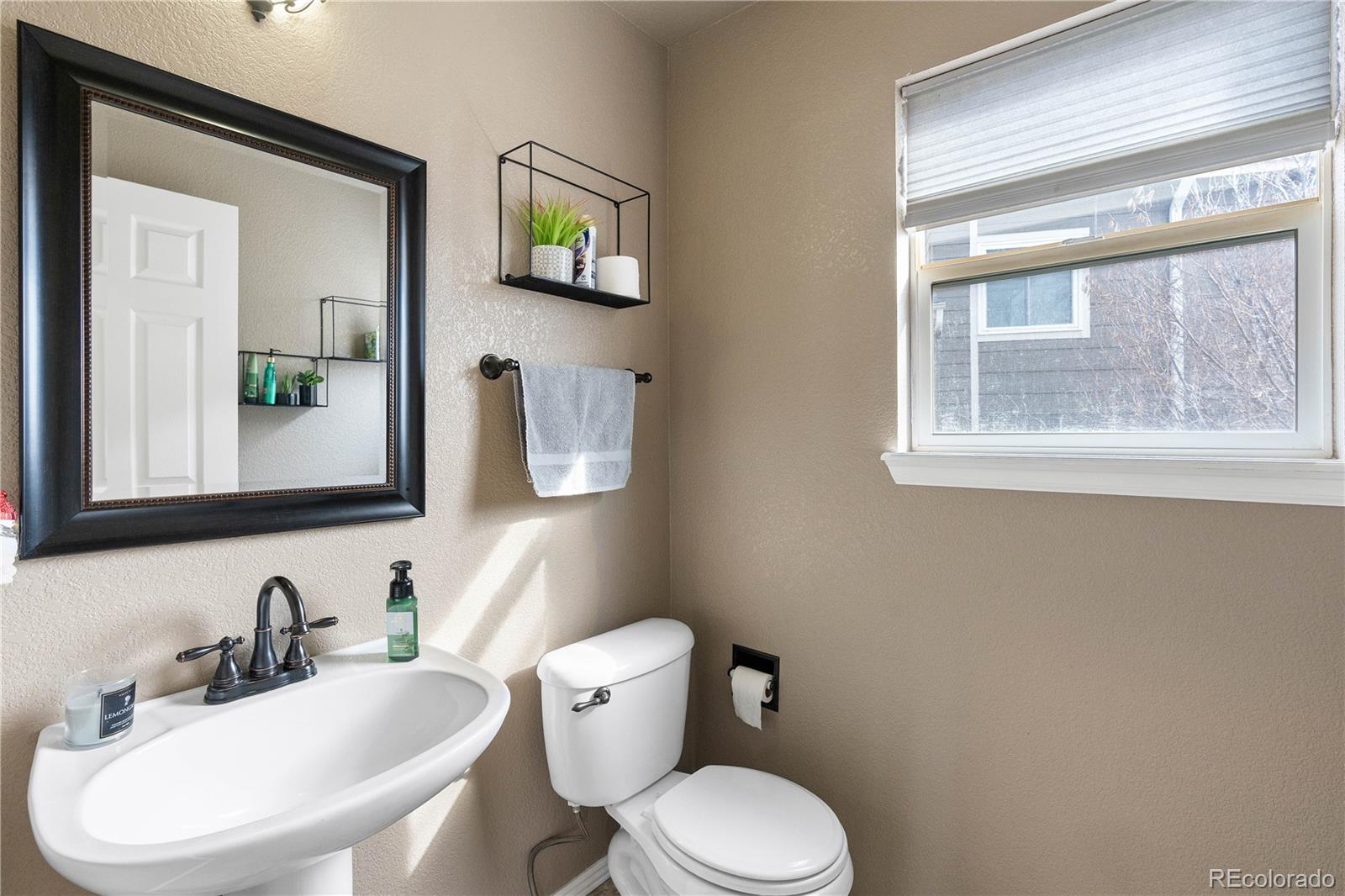 MLS Image #8 for 4231 s quemoy court,aurora, Colorado
