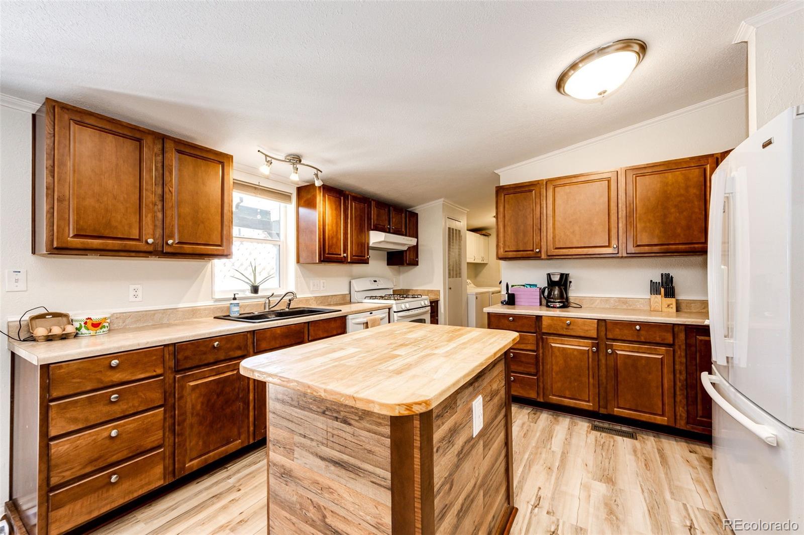 MLS Image #11 for 638  dakota street,kiowa, Colorado