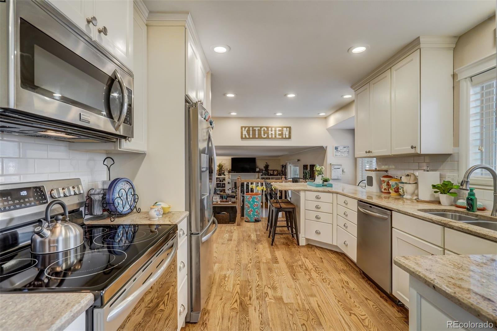 MLS Image #11 for 7  belaire drive,pueblo, Colorado